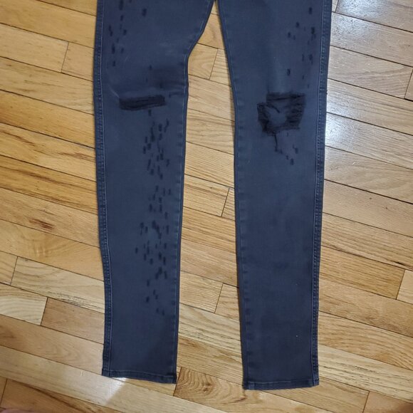 Diesel Women skinny jean 27 waist and 32 length - Picture 10 of 10